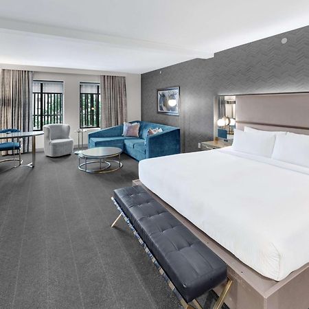 Tulsa Club Hotel Curio Collection By Hilton Exteriör bild