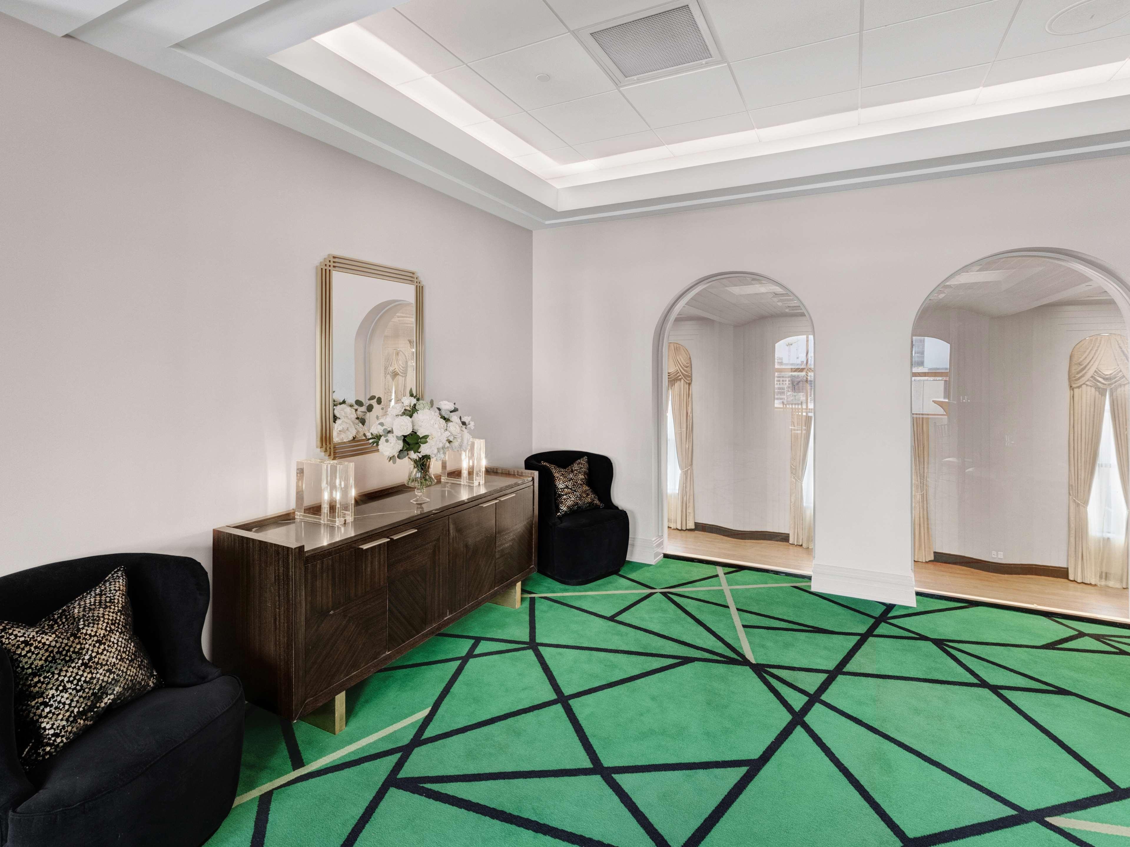 Tulsa Club Hotel Curio Collection By Hilton Exteriör bild