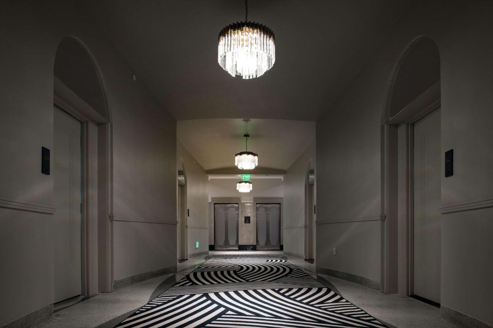 Tulsa Club Hotel Curio Collection By Hilton Exteriör bild