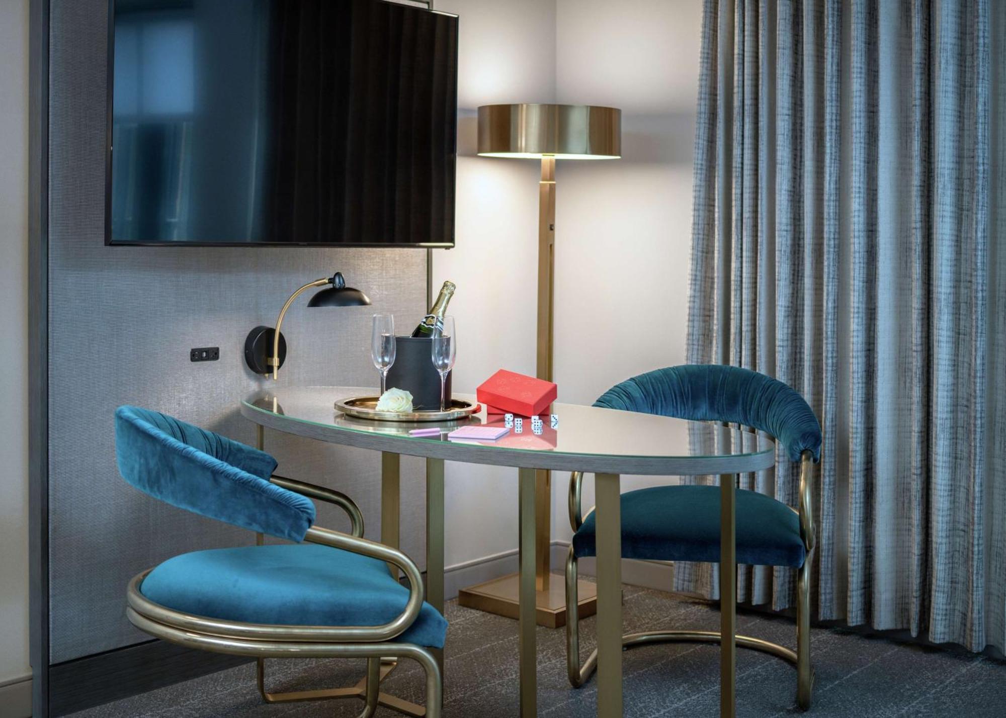 Tulsa Club Hotel Curio Collection By Hilton Exteriör bild