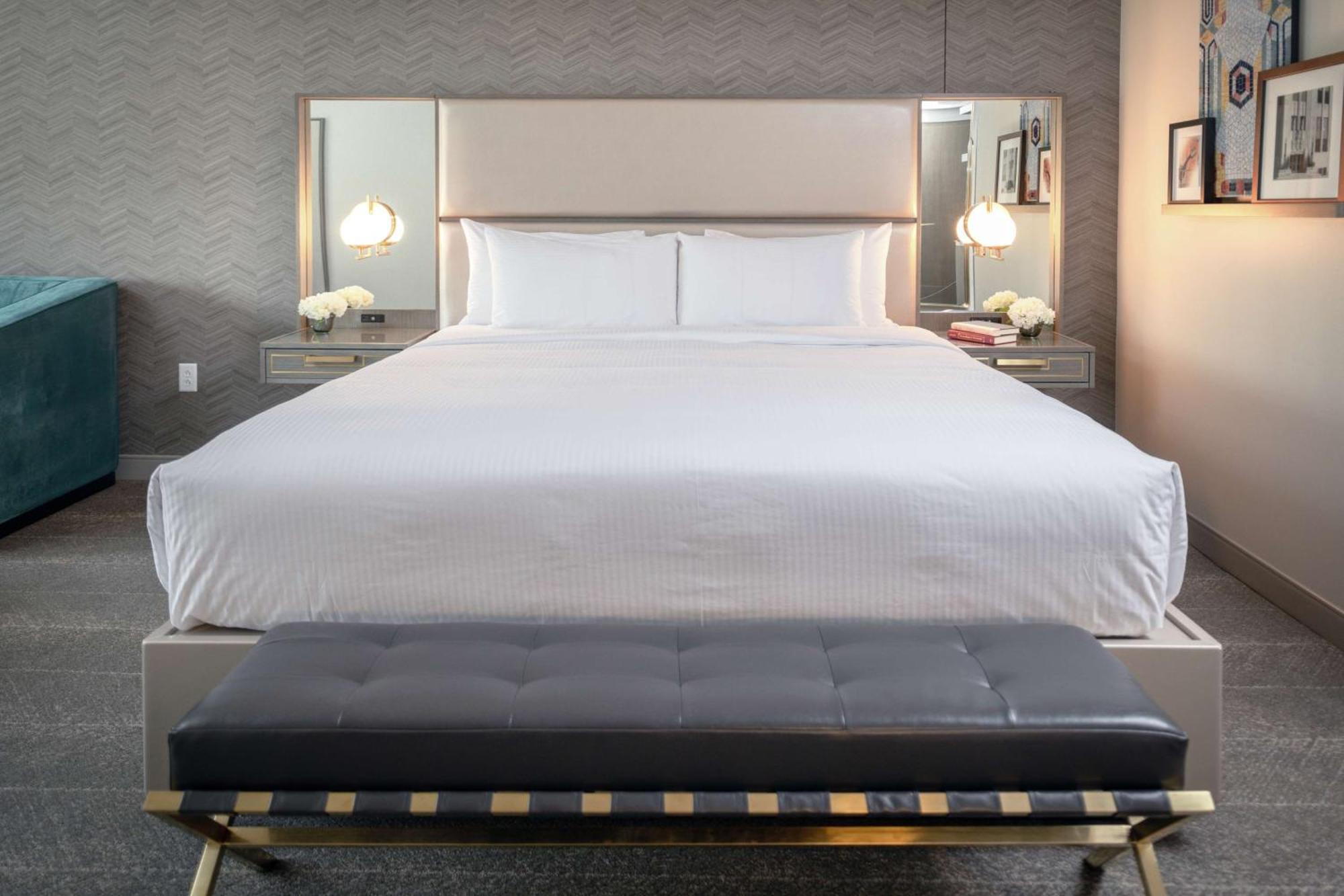 Tulsa Club Hotel Curio Collection By Hilton Exteriör bild